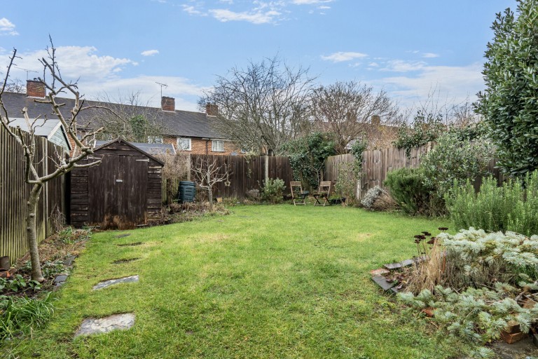 Images for The Horseshoe, Godalming, Surrey