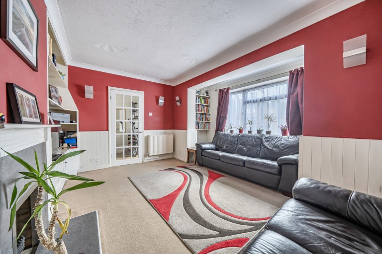 Images for The Horseshoe, Godalming, Surrey