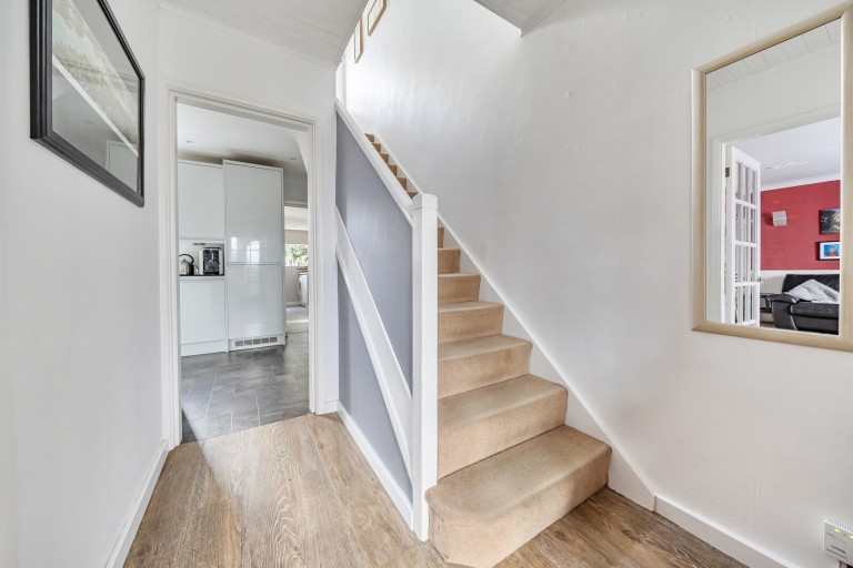 Images for The Horseshoe, Godalming, Surrey