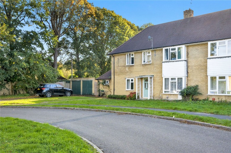 Click the photo for more details of Kingston Avenue, East Horsley, Surrey