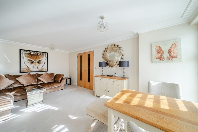 Images for Pendenza, Cobham, Surrey