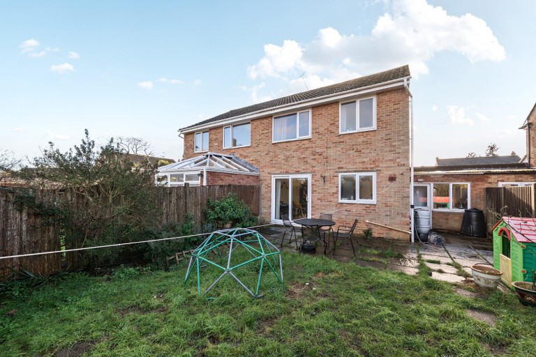 Images for Avon Close, Addlestone, Surrey
