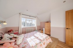 Images for Kingfield, Woking, Surrey