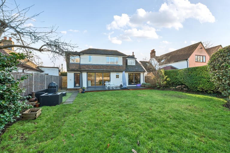 Images for Kingfield, Woking, Surrey