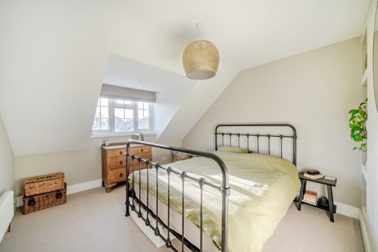 Images for Kingfield, Woking, Surrey