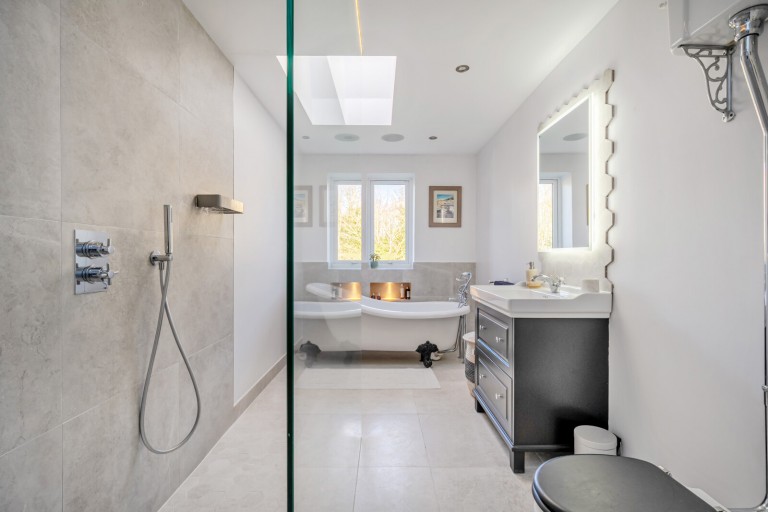 Images for Kingfield, Woking, Surrey