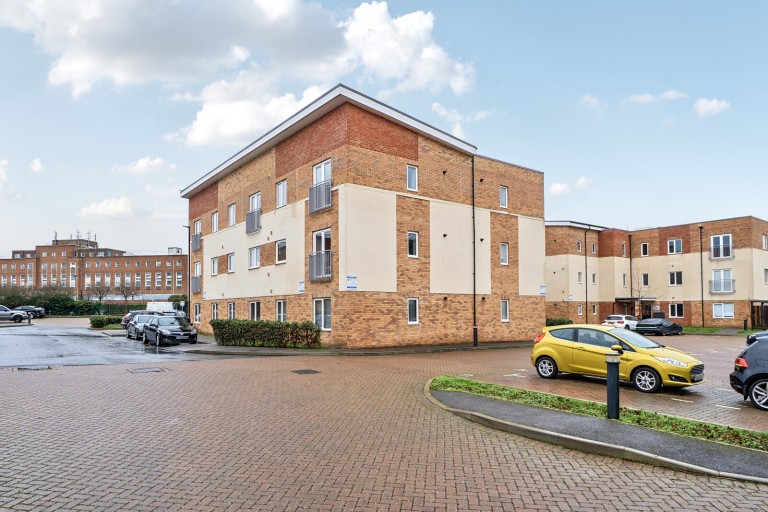 Images for Thornton Close, Leatherhead, Surrey