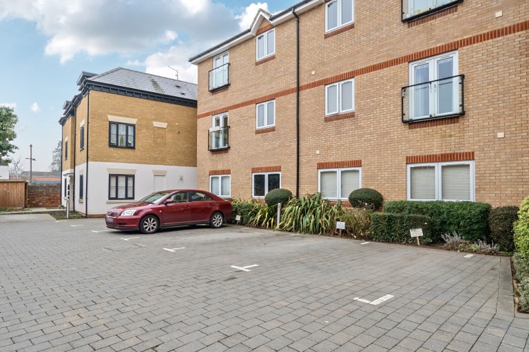 Images for Gogmore Lane, Chertsey, Surrey