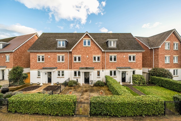 Images for Chobham, Woking, Surrey