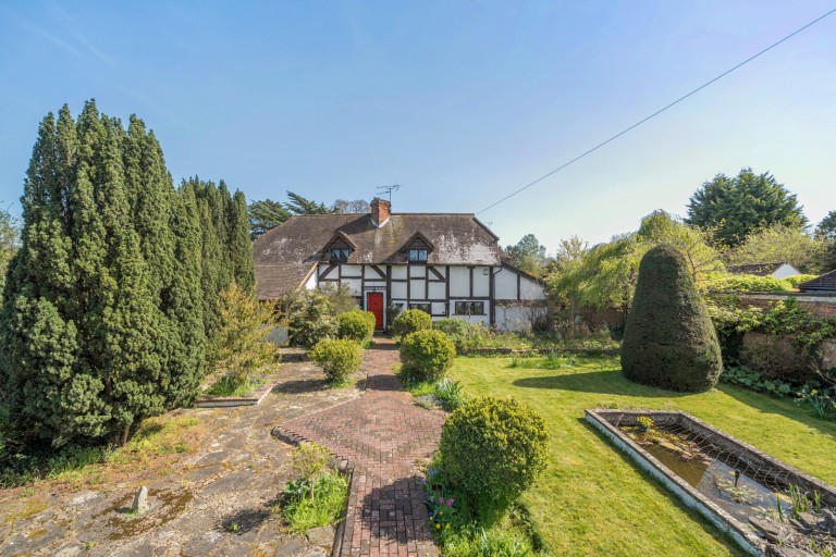 Images for Ripley, Woking, Surrey