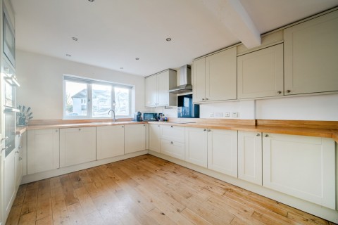 Click the photo for more details of Little Green Lane, Farnham, Surrey