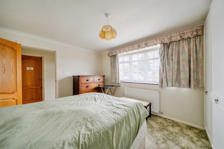 Images for Kingfield, Woking, Surrey