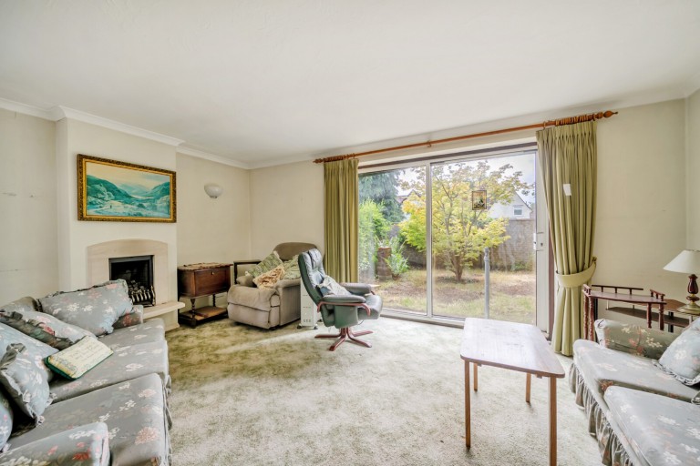 Images for Kingfield, Woking, Surrey