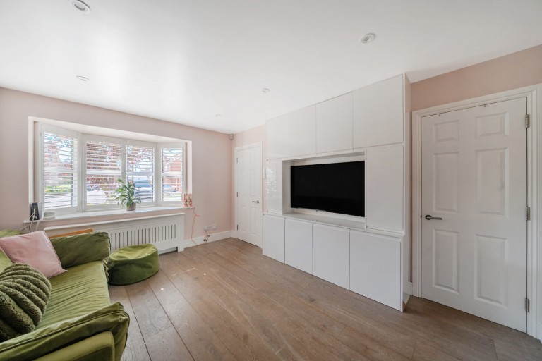 Images for Riverview Gardens, Cobham, Surrey