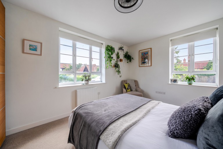 Images for Bakersgate Gardens, Pirbright, Woking