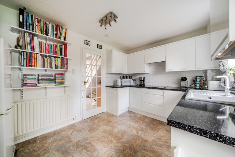 Images for Swallow Close, Milford, Surrey