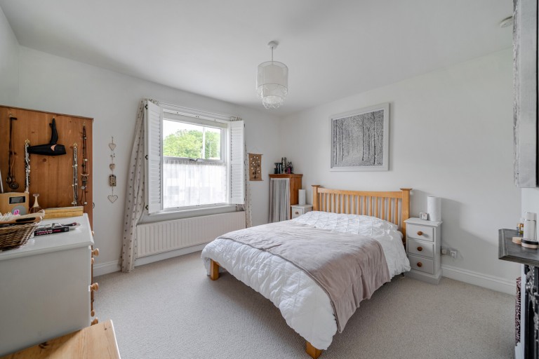Images for Portsmouth Road, Cobham, Surrey