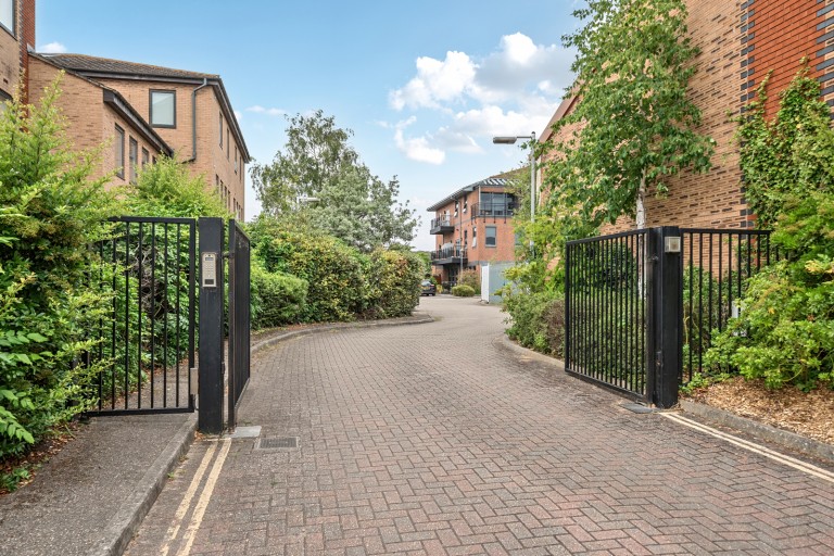 Images for Hipley Street, Old Woking, Woking