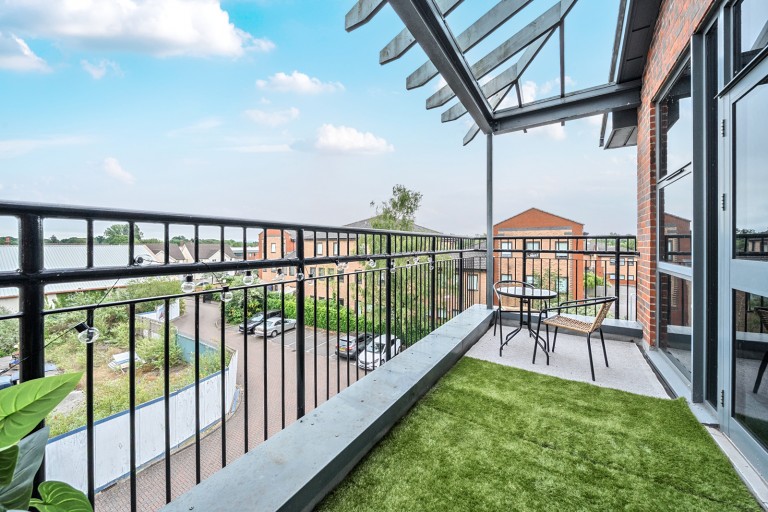 Images for Hipley Street, Old Woking, Woking