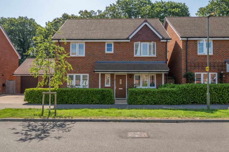 Images for Longhurst Avenue, Cranleigh, Surrey