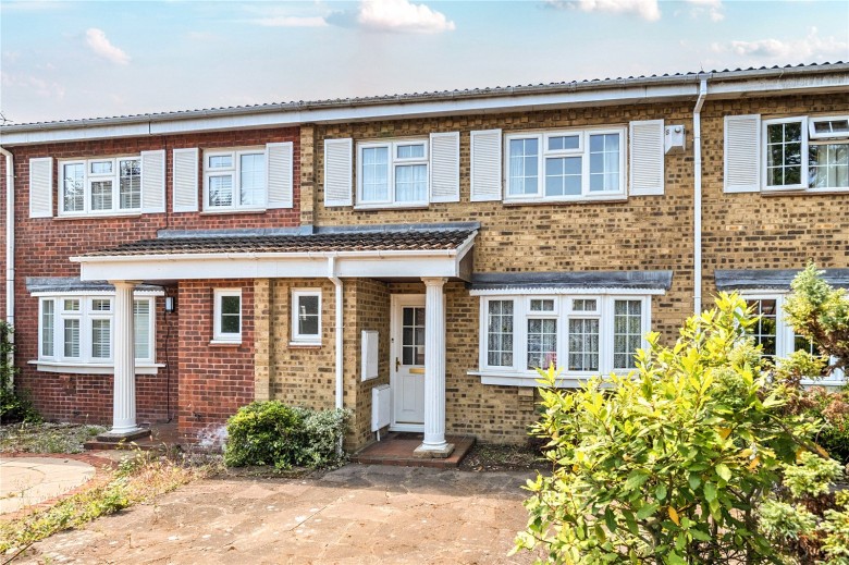 Click the photo for more details of Lindley Road, Walton-On-Thames, Surrey
