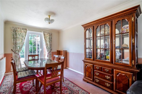 Click the photo for more details of Lindley Road, Walton-On-Thames, Surrey