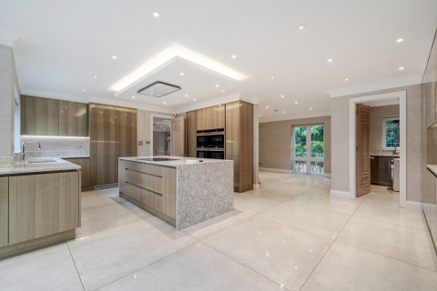 Click the photo for more details of Weybridge, Surrey