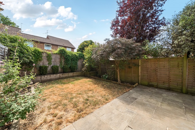 Images for Cater Gardens, Guildford, Surrey