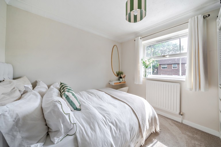 Images for Cater Gardens, Guildford, Surrey
