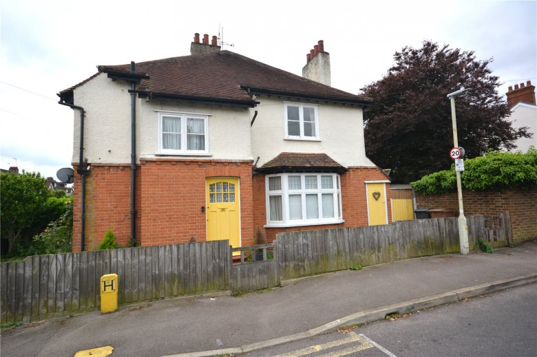 Click the photo for more details of Rothesay Avenue, Chelmsford, Essex