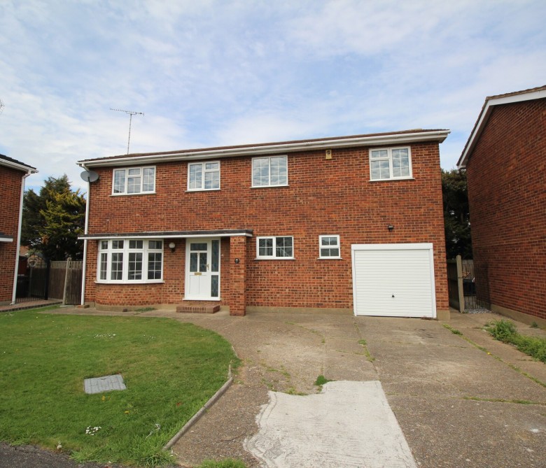 Click the photo for more details of Leaside, Benfleet, Essex