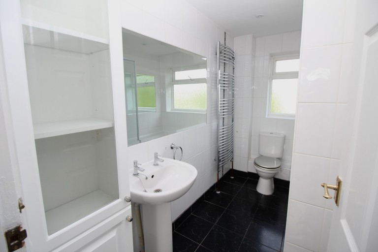 Images for Leaside, Benfleet, Essex