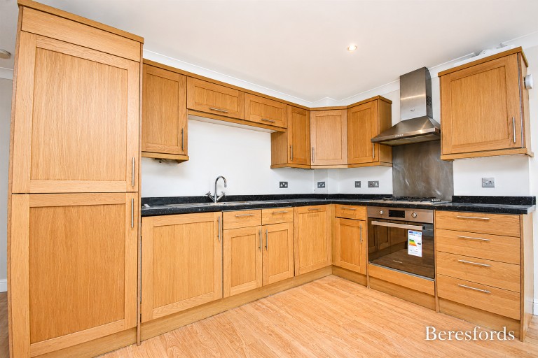 Images for South Primrose Hill, Chelmsford, Essex