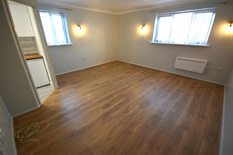 Click the photo for more details of Elgin Avenue, Chelmsford, Essex