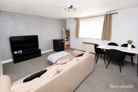 Click the photo for more details of Parkinson Drive, Chelmsford, Essex