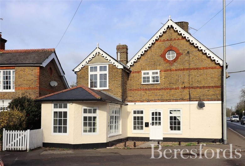 Click the photo for more details of Broomfield, Chelmsford, Essex