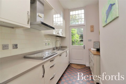 Click the photo for more details of New Street, Chelmsford, Essex