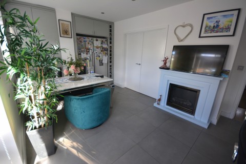 Click the photo for more details of Broomfield, Chelmsford, Essex