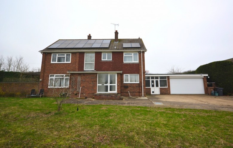 Click the photo for more details of Writtle, Chelmsford, Essex