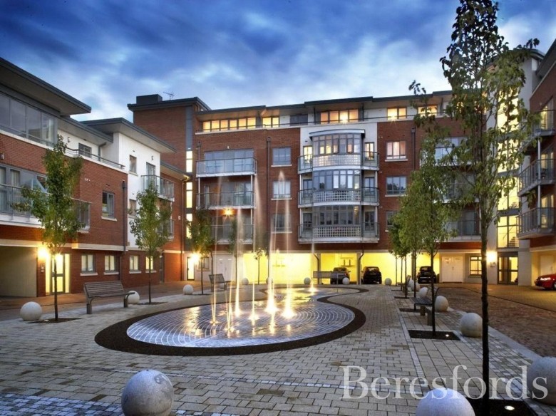 Click the photo for more details of New Street, Chelmsford, Essex