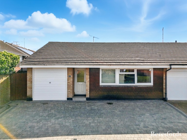 View Full Details for Ingatestone, Essex