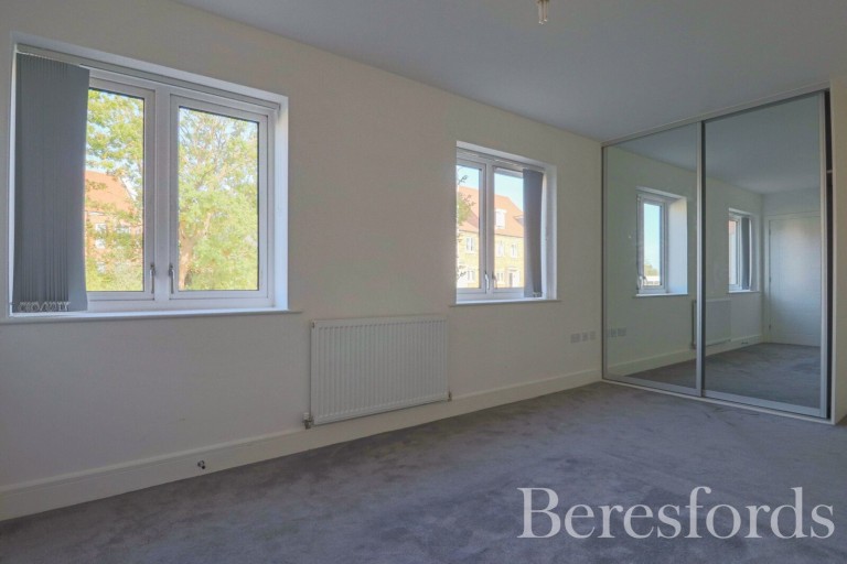 Images for Chelmsford Garden, Chelmsford, Essex