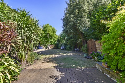 Click the photo for more details of Kingston Hill, Kingston Upon Thames, KT2