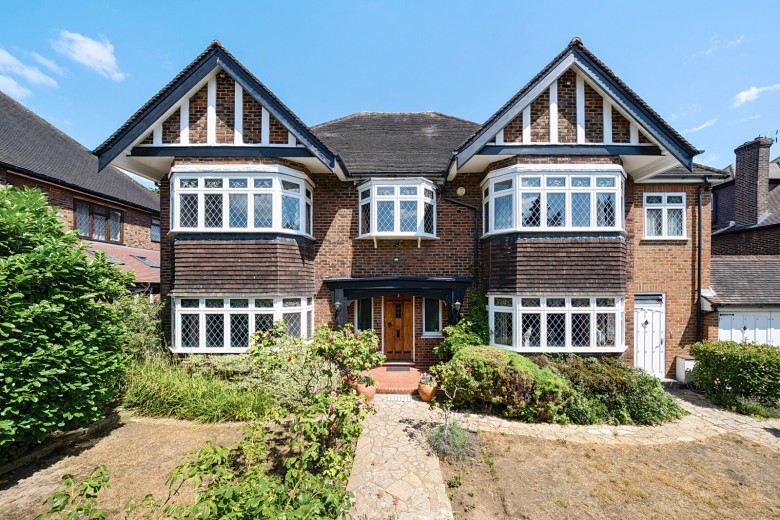 Click the photo for more details of Pine Walk, Surbiton, Surrey