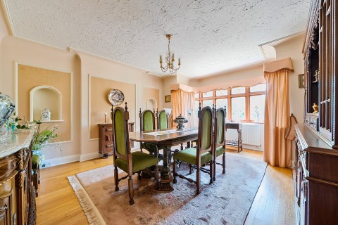 Click the photo for more details of Pine Walk, Surbiton, Surrey