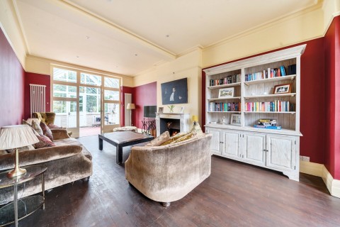 Click the photo for more details of Geneva Road, Kingston Upon Thames, KT1