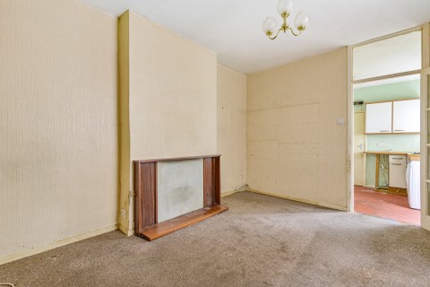 Click the photo for more details of Kings Road, Kingston Upon Thames, KT2