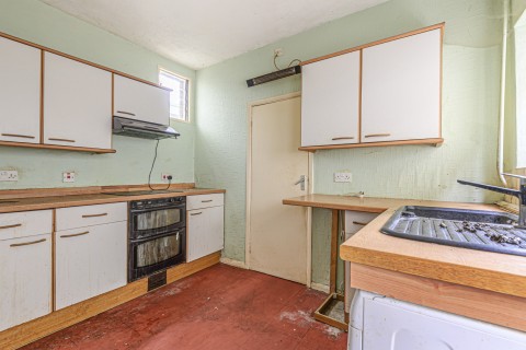 Click the photo for more details of Kings Road, Kingston Upon Thames, KT2