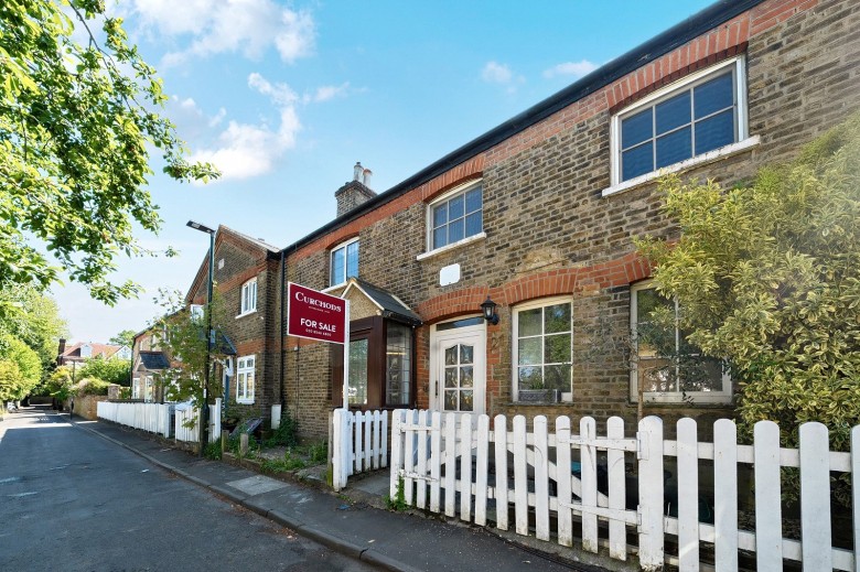 Click the photo for more details of Sandpits Road, Richmond, TW10