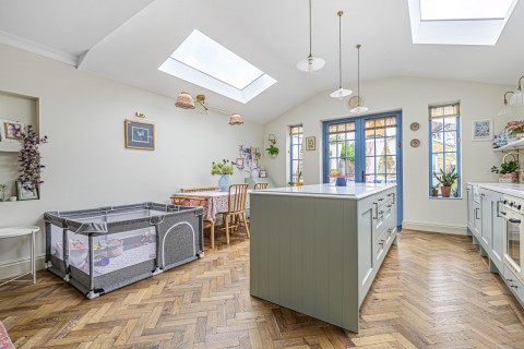 Click the photo for more details of Wolsey Drive, Kingston Upon Thames, KT2